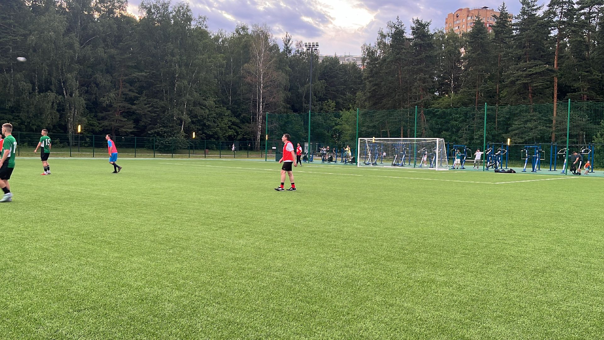 футбол, чемпионат, чемпионат по футболу,матч, игра,