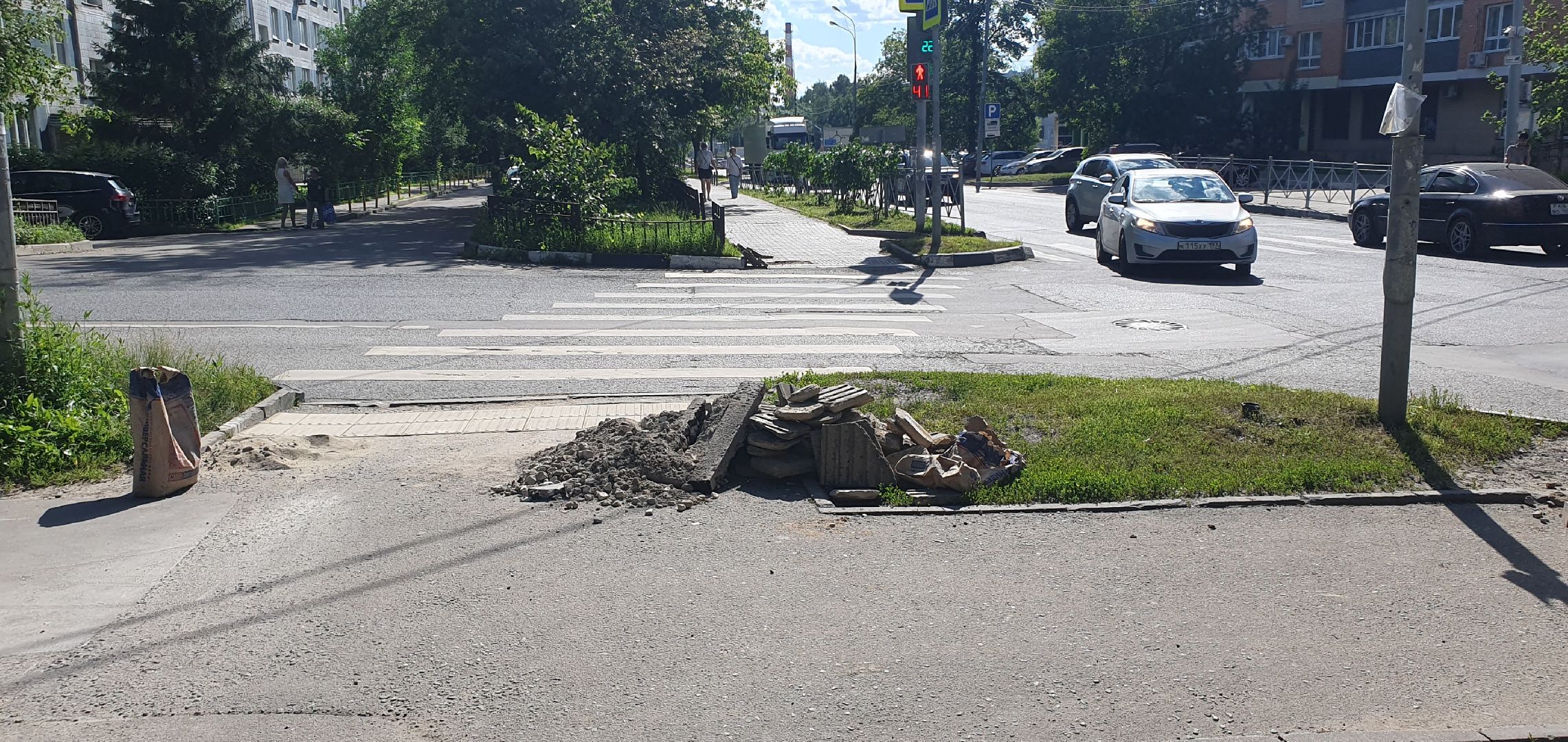 пешеходная дорожка, пешеходный тротуар,