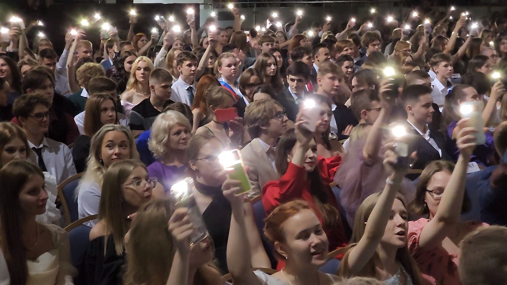 одинцово, бал медалистов, школьники,