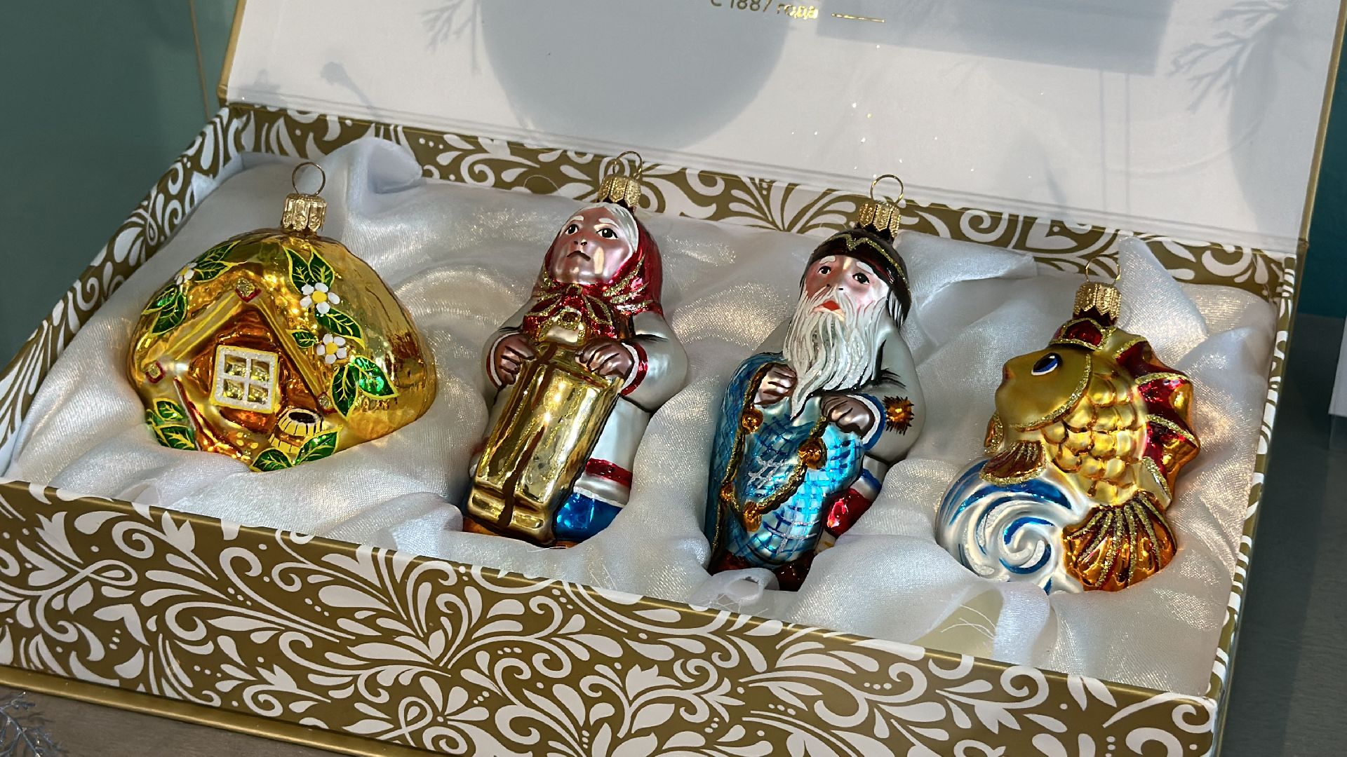 Клин, общество, культура, выставки, Пушкин, елочные игрушки,