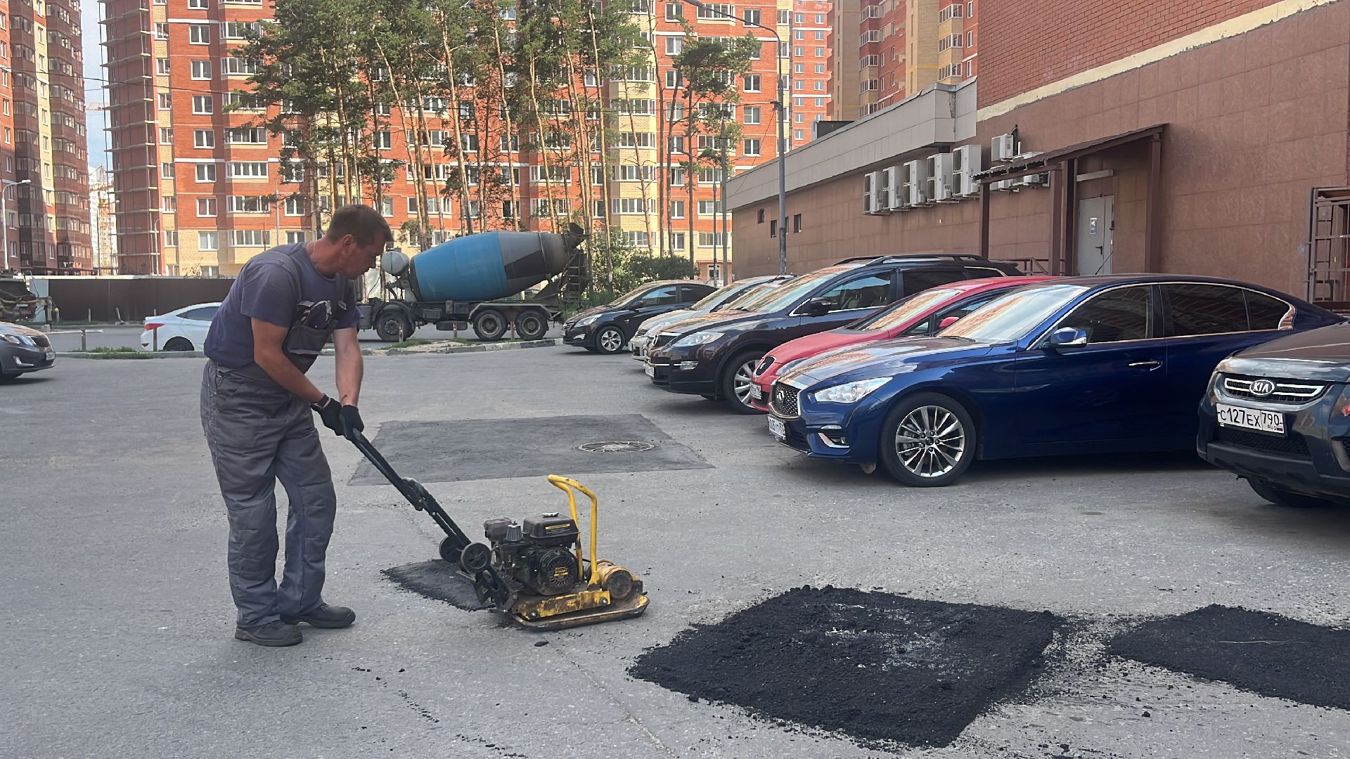 ремонт, дороги, ремонт дорог, ямы, ямы на дорогах, ямочный ремонт,