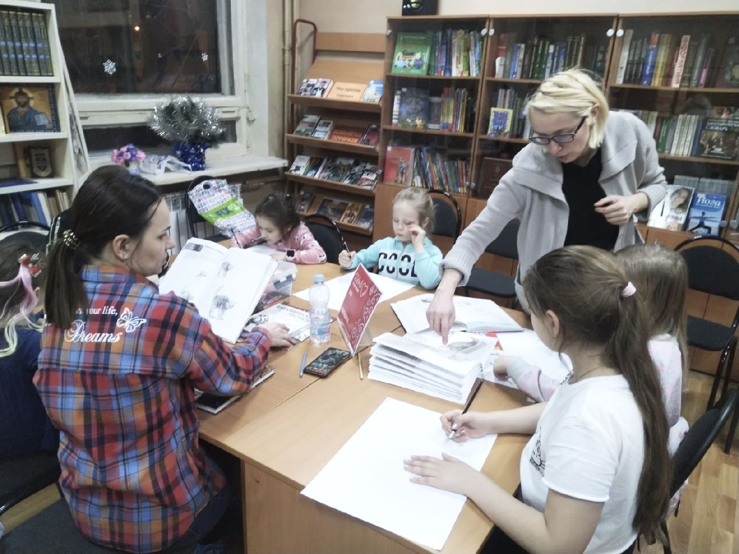 Балашиха, Подмосковье, конкурс рисунков, мама почитай мне а я нарисую, книги повлиявшие на меня, Российская государственная библиотека,