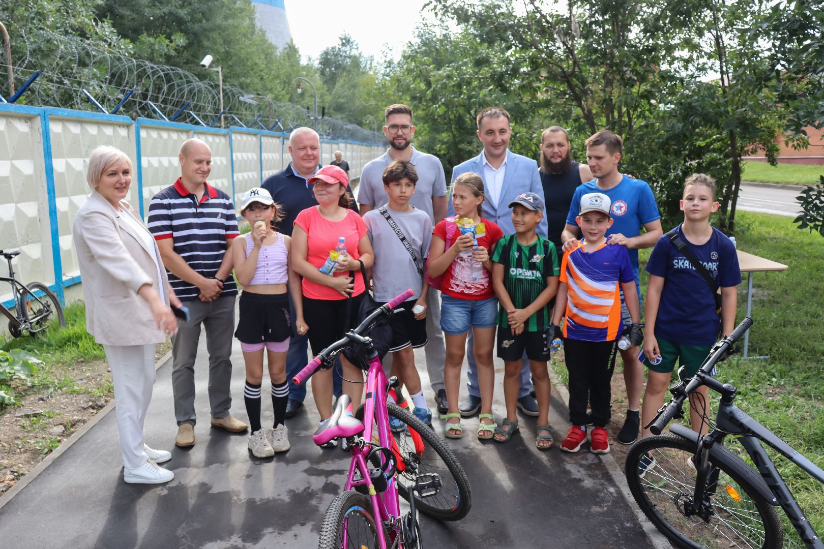 Евгений Лазурин, андроник пак, велодорожка, улица Энергетиков, дзержинский, воробьёв, обращение к президенту,