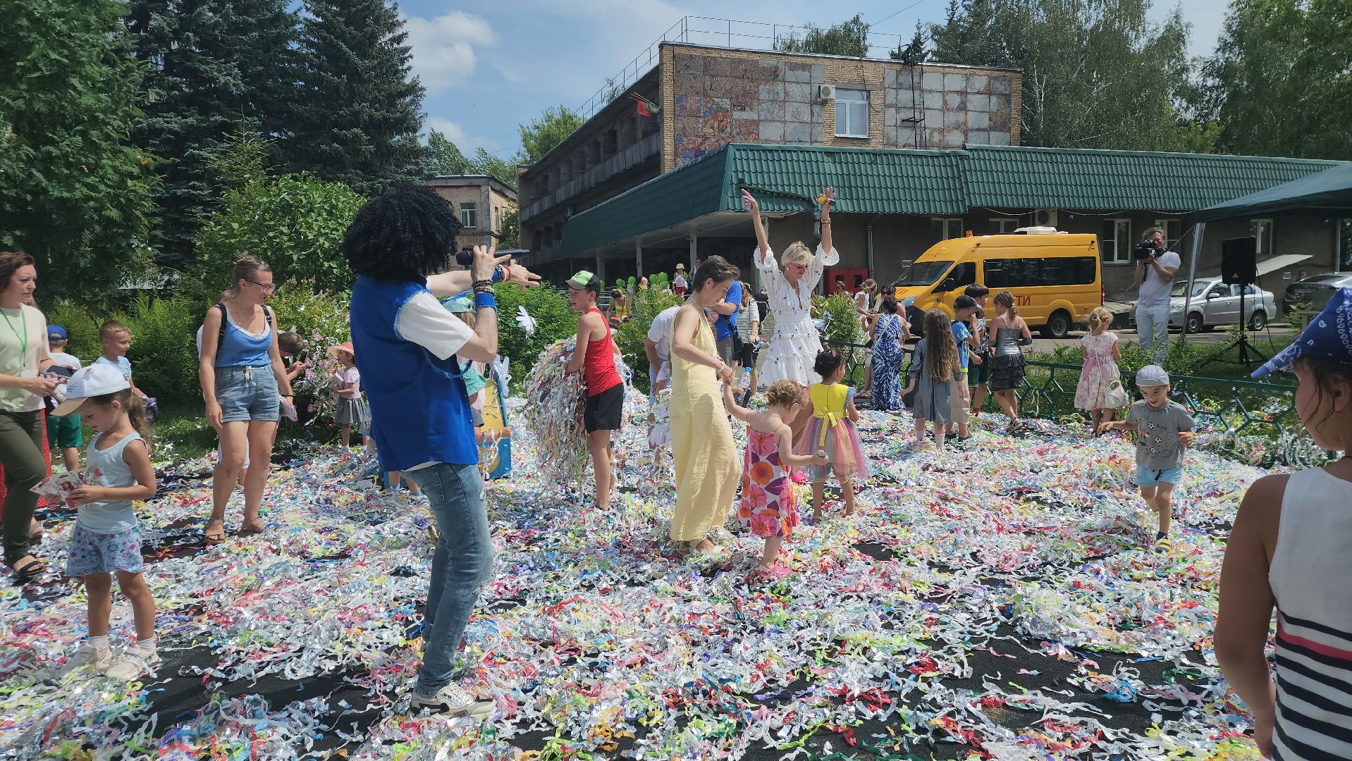 ивантеевка, центр социального обслуживания, день семьи, детский праздник, благотворительая акция,