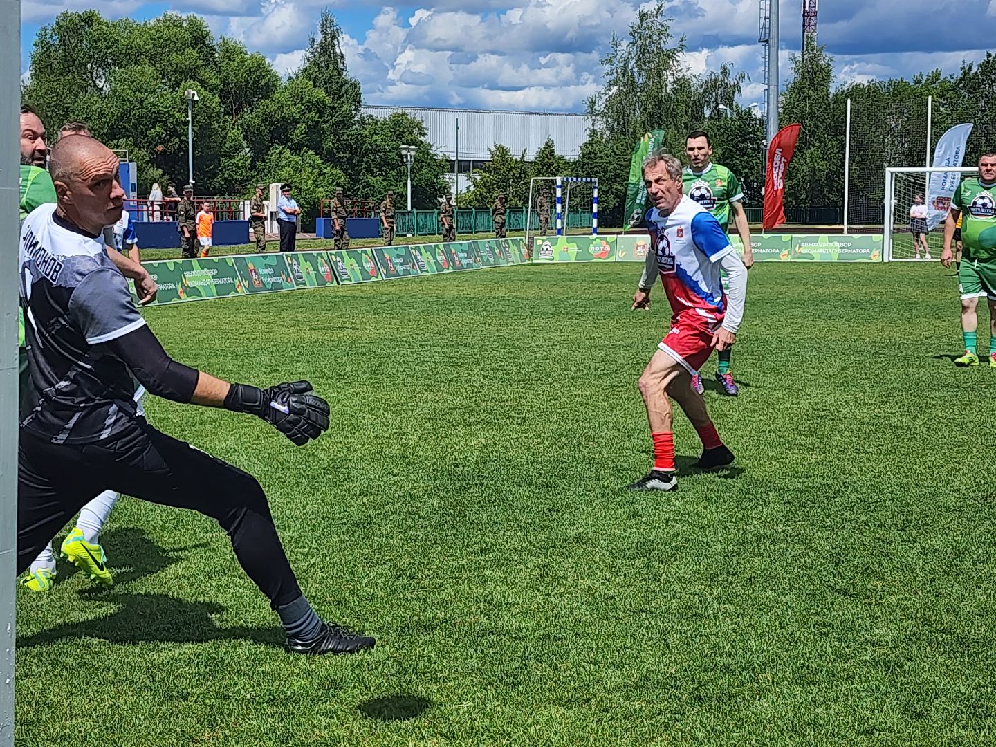 выходи во двор, министерство спорта Московской области, легенды футбола, наро-фоминский городской округ, стадион строитель,
