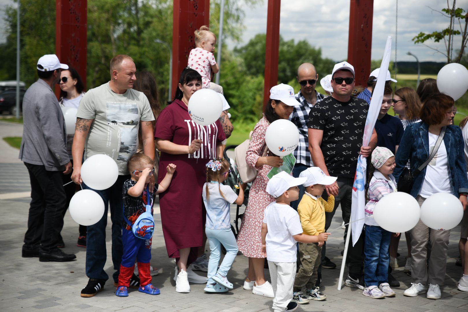 Бронницы, Шествие семей, день семьи любви и верности, Семьи Бронниц, Семейные ценности,