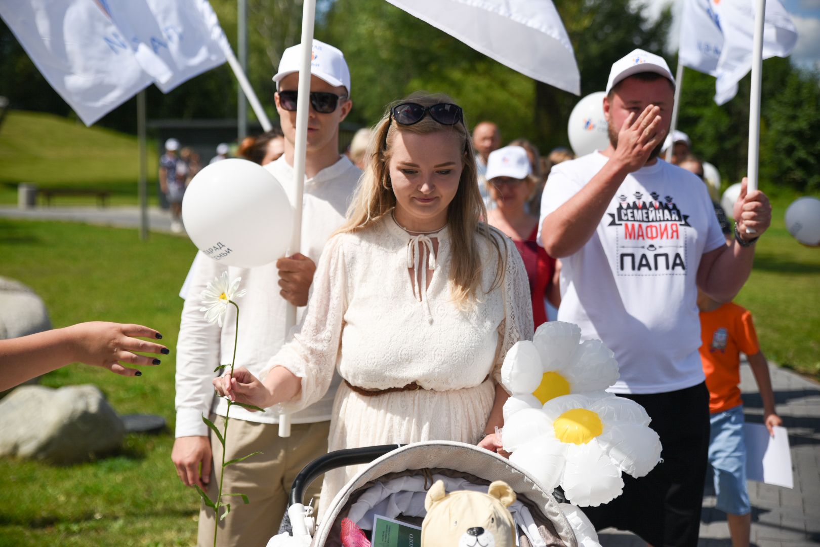 Бронницы, Шествие семей, день семьи любви и верности, Семьи Бронниц, Семейные ценности,
