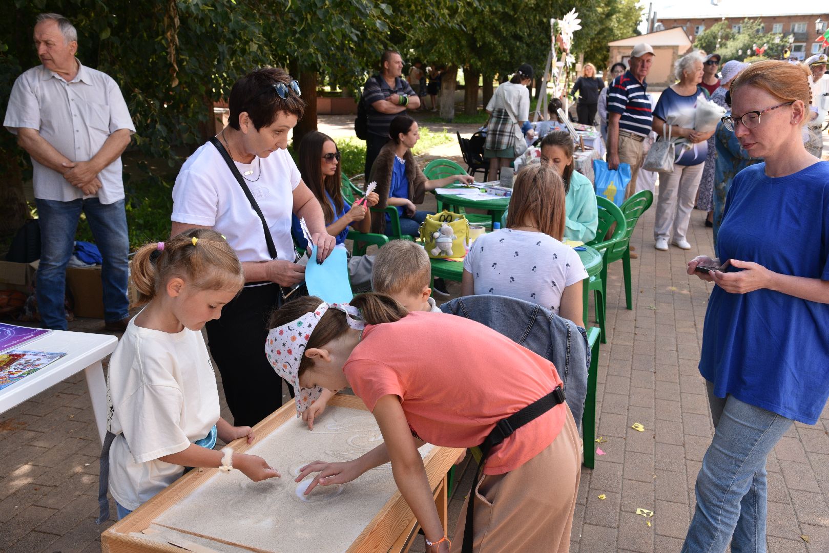 лотошино, лотошинская библиотека, лотошинский парк, лотошинский музей, дети, праздник,