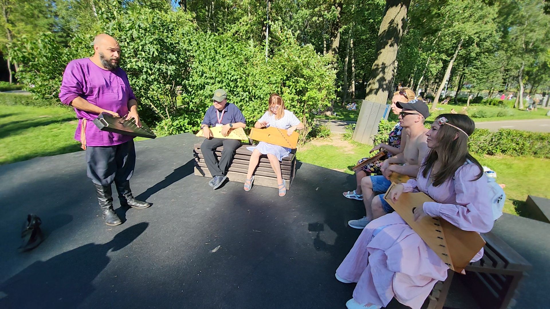 Одинцово, русский двор, русская община, традиционные праздники, день семьи любви и верности, гусли, русская культура,