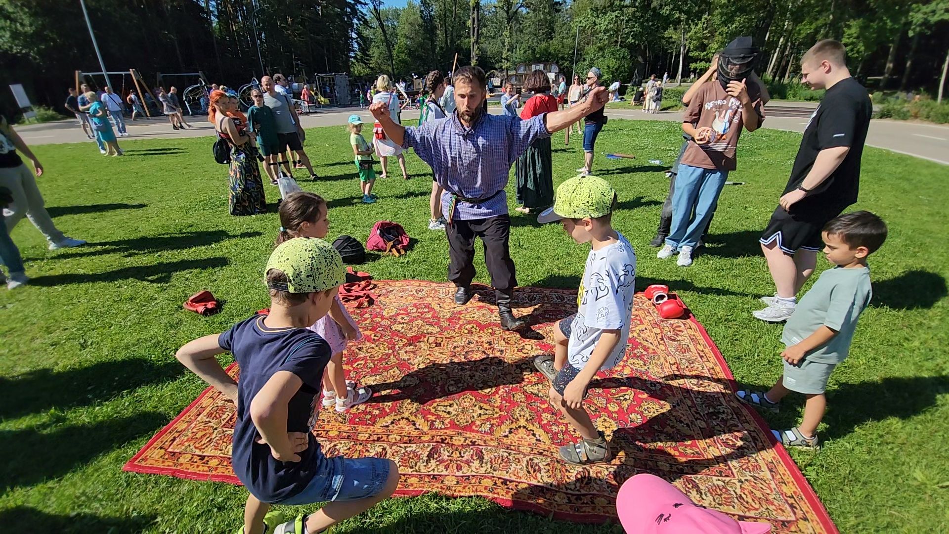 Одинцово, русский двор, русская община, традиционные праздники, день семьи любви и верности, гусли, русская культура,