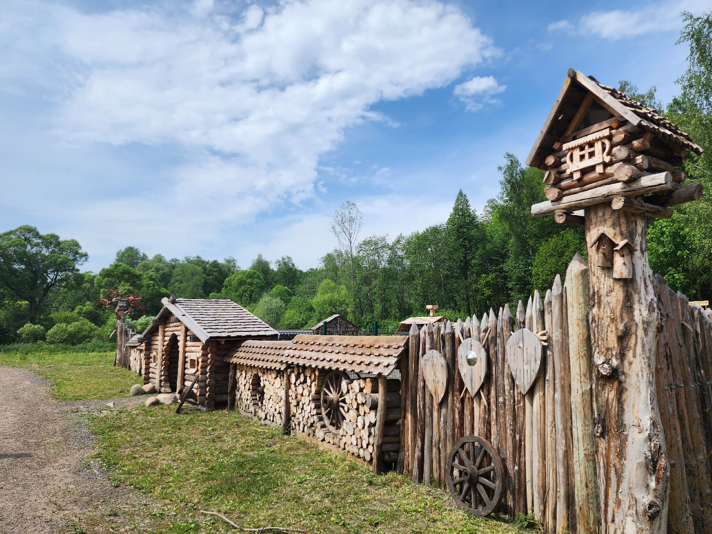серпухов, подмосковье, бунин ручей, сапборд, зоопарк, альпака, страус, лошадь, корова, туризм в подмосковье, экоферма,