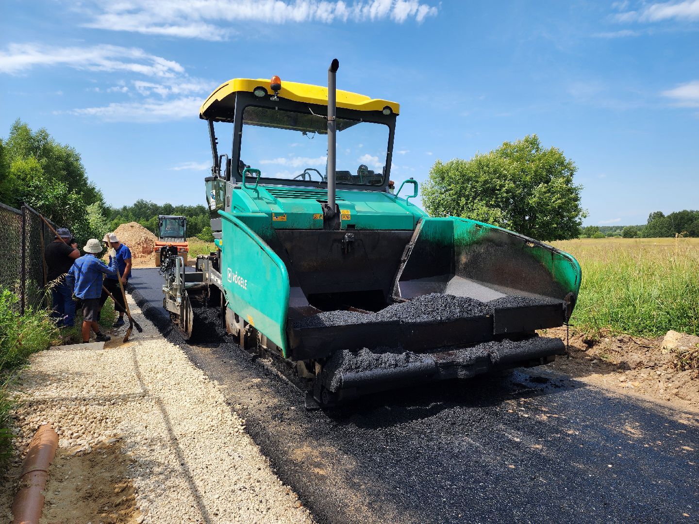 серпухов, деревня злобино, строительство дорог, укладка асфальта, добродел,