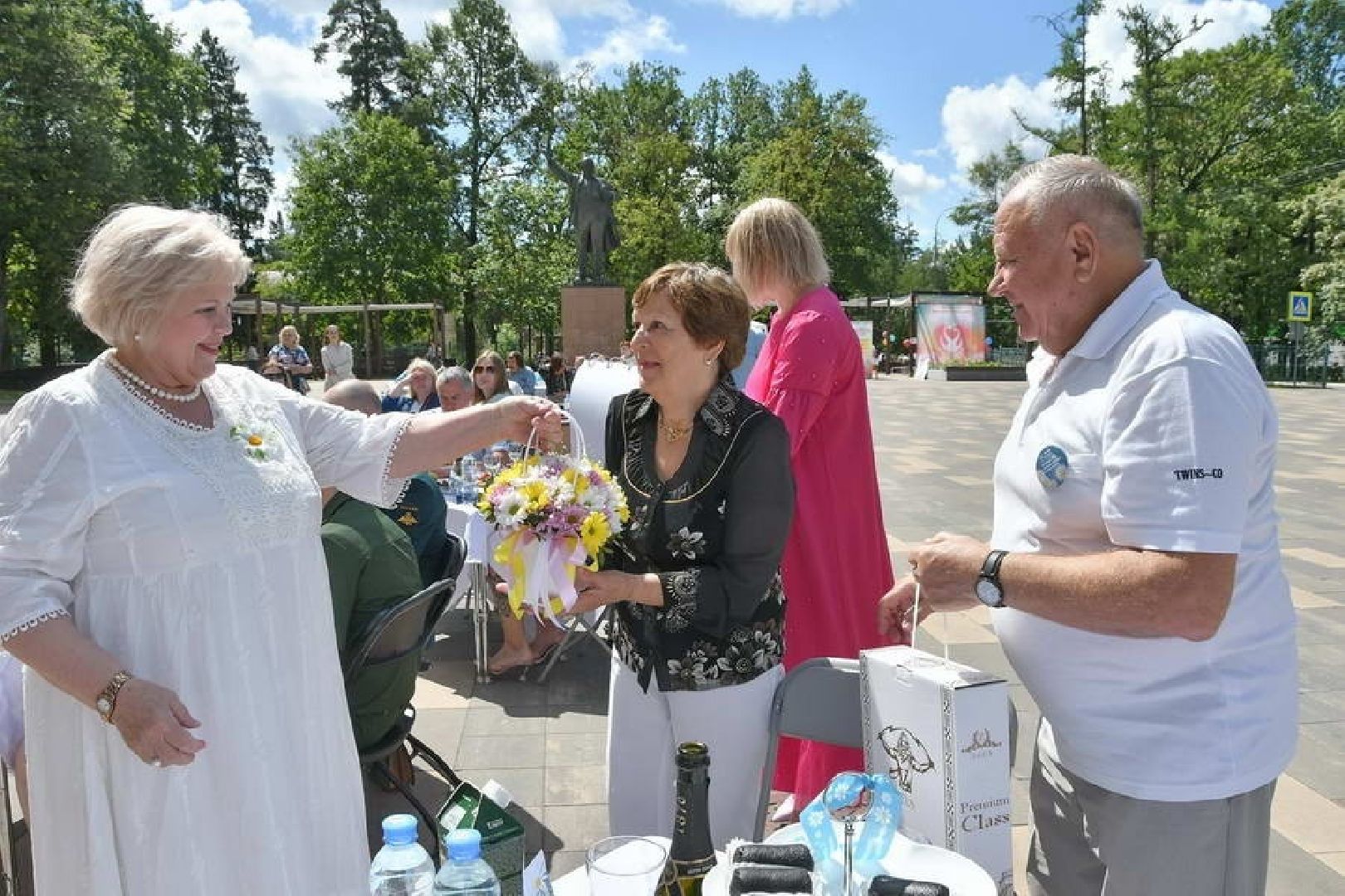 День семьи любви и верности, Праздник на площади ДК Власихи, чествование юбиляров, Власиха праздник 8 июля, Петр и Февронья,
