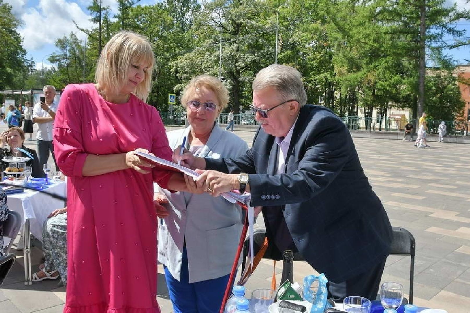 День семьи любви и верности, Праздник на площади ДК Власихи, чествование юбиляров, Власиха праздник 8 июля, Петр и Февронья,