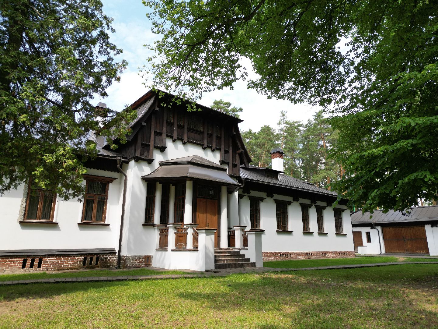 музей, видео с коптера, дом,