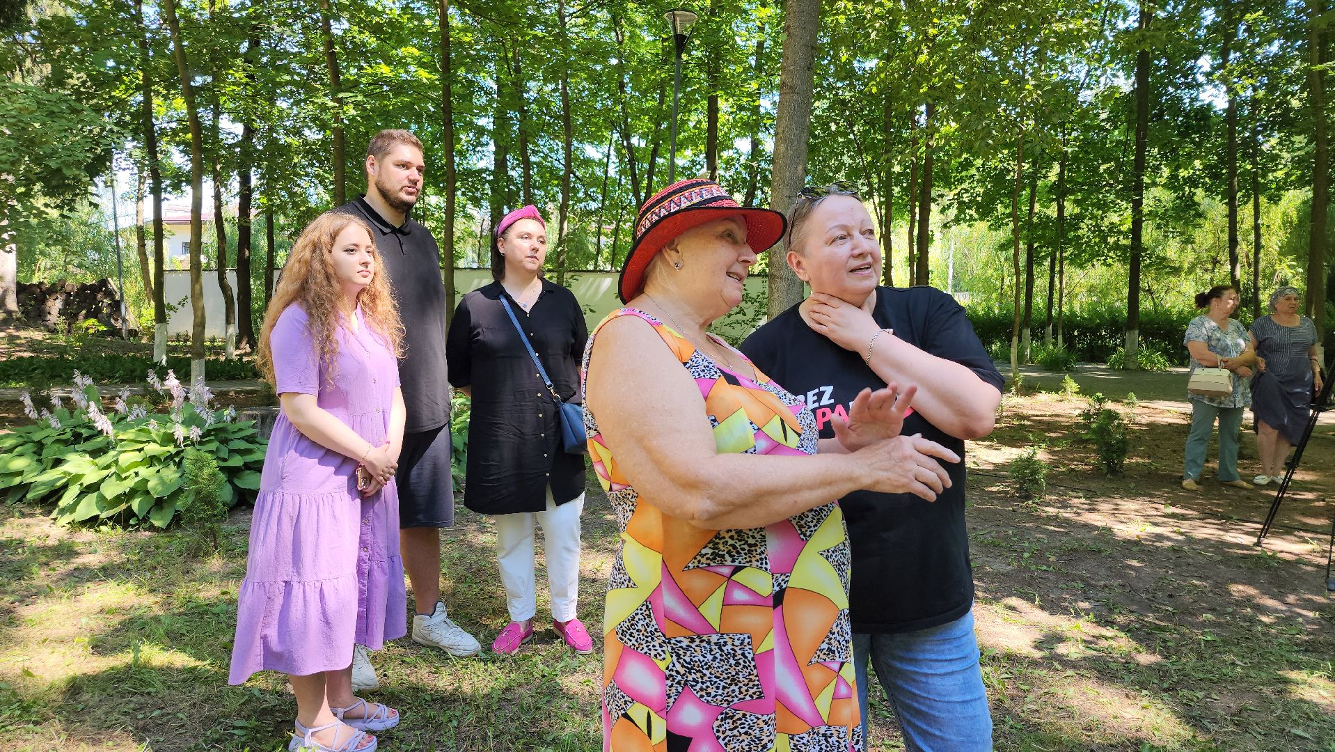 экологический проект, Дерево любви, парк Волхонка, Ногинск, Богородский городской округ,