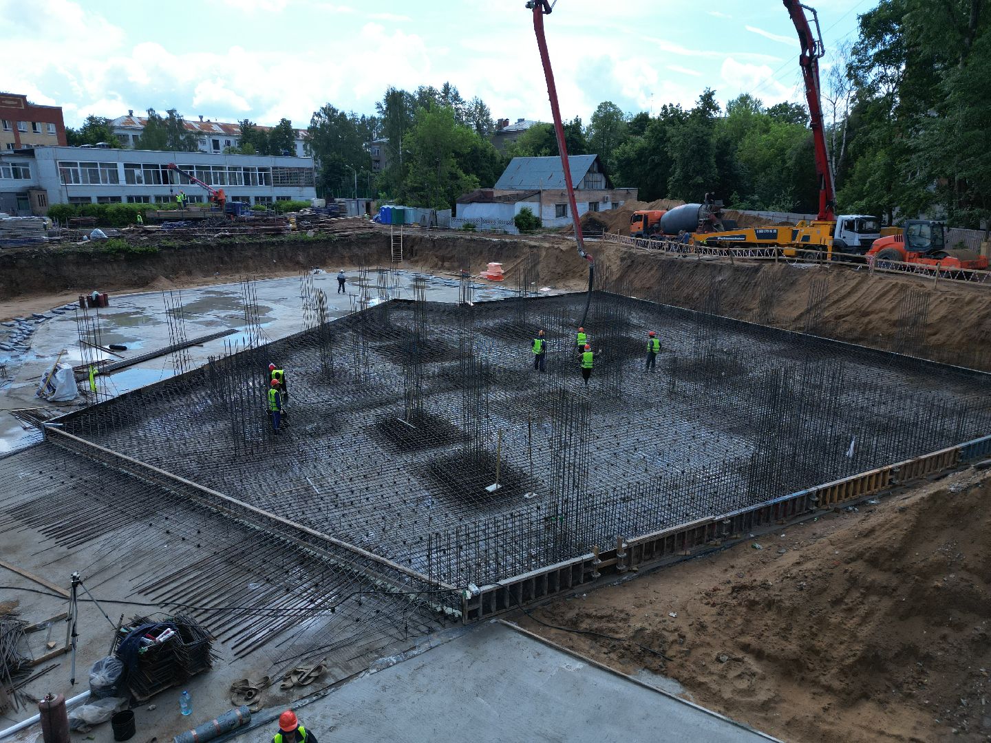 видео с коптера, школа, ремонт,