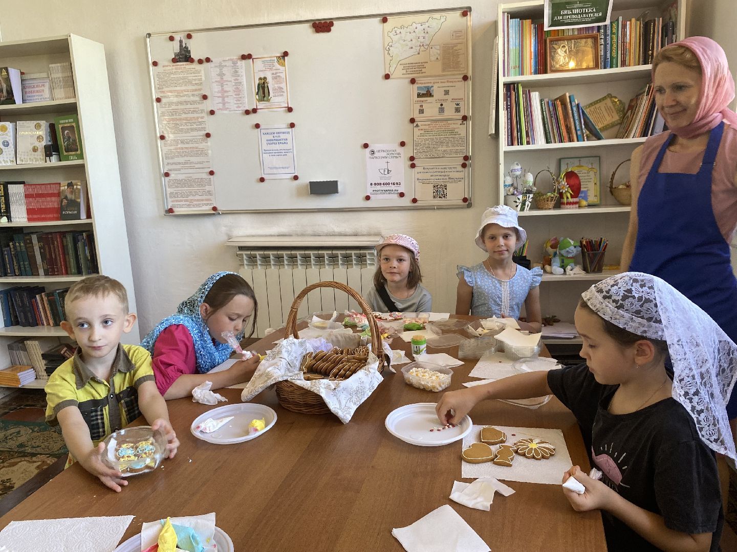 Коломна, Конкурс пирога, день семьи любви и верности, Покровский храм,