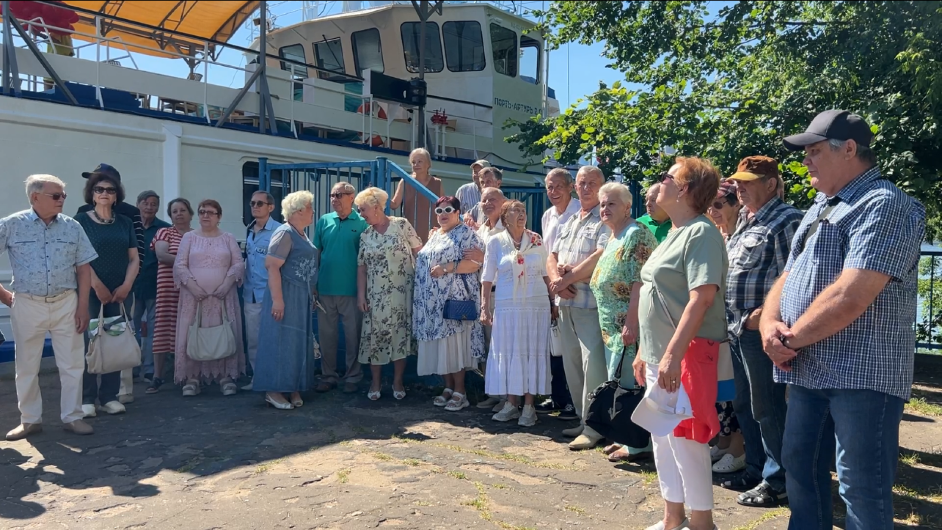 химки, общество, активное долголетие, юбиляры семейной жизни, теплоход, день семьи любви и верности,