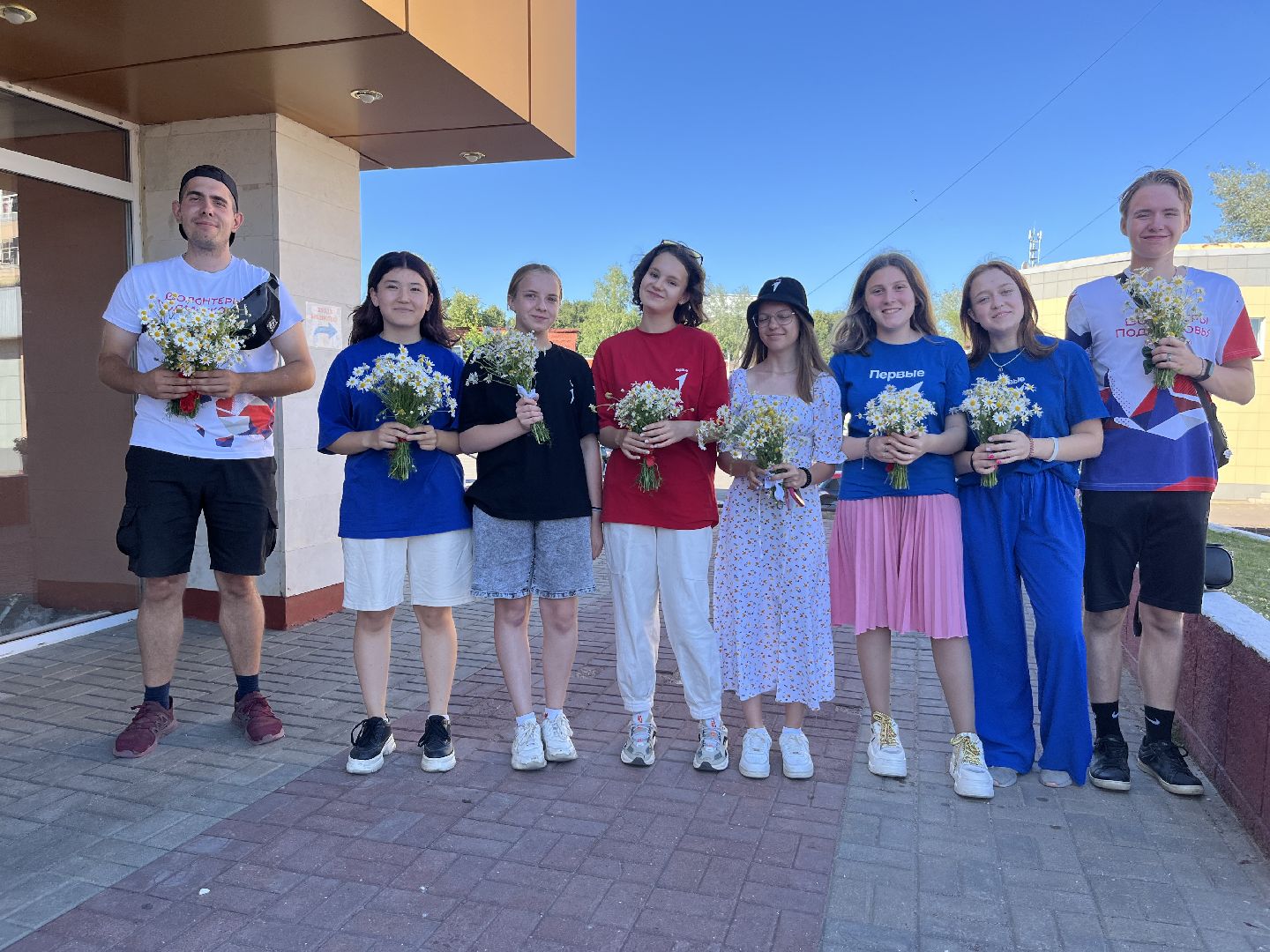 ромашки, ромашковое настроение, наро-фоминск, день семьи любви и верности, волонтеры подмосковья, движение первых подмосковья,