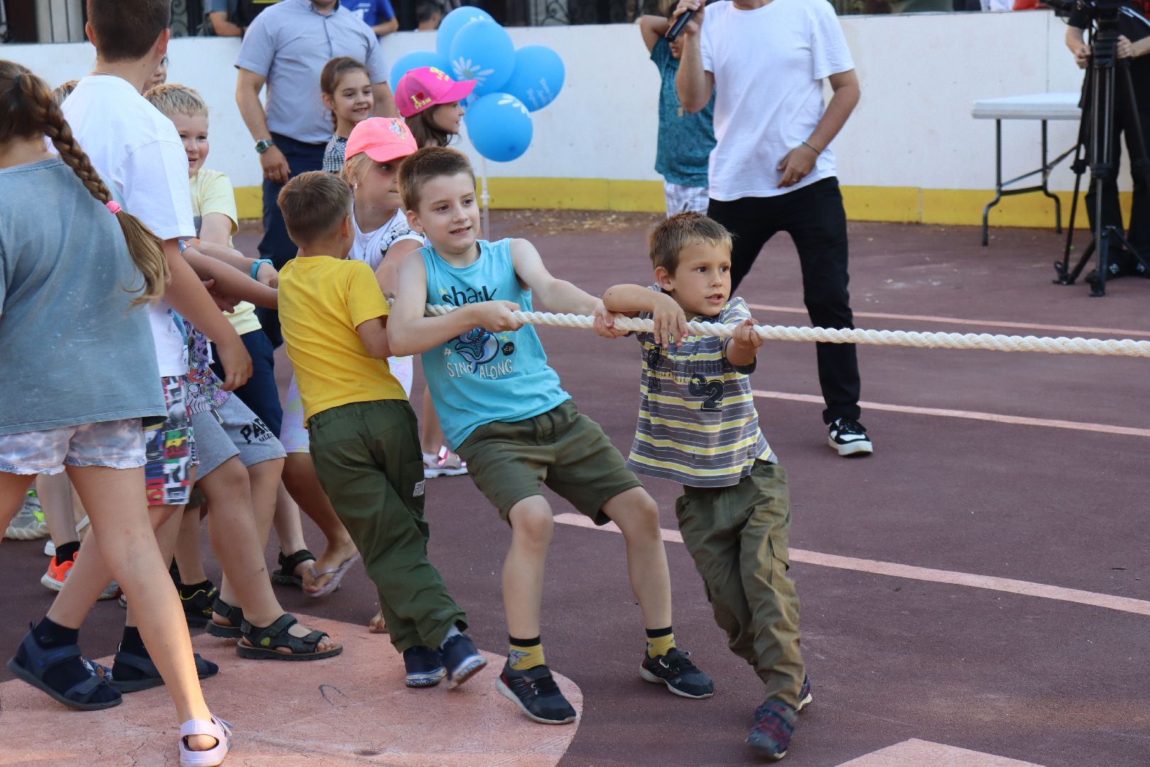 Андроник Пак, дзержинский, Сергий Калашников, День семьи, день семьи,