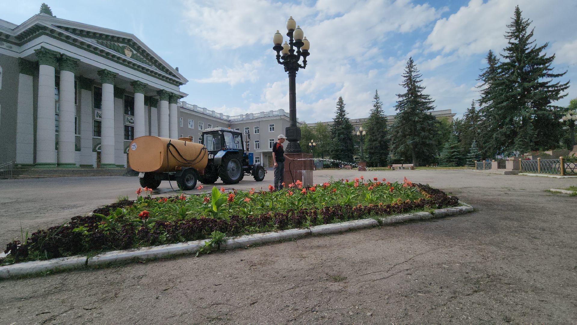 ступино, Полив цветов, комфортная городская среда,