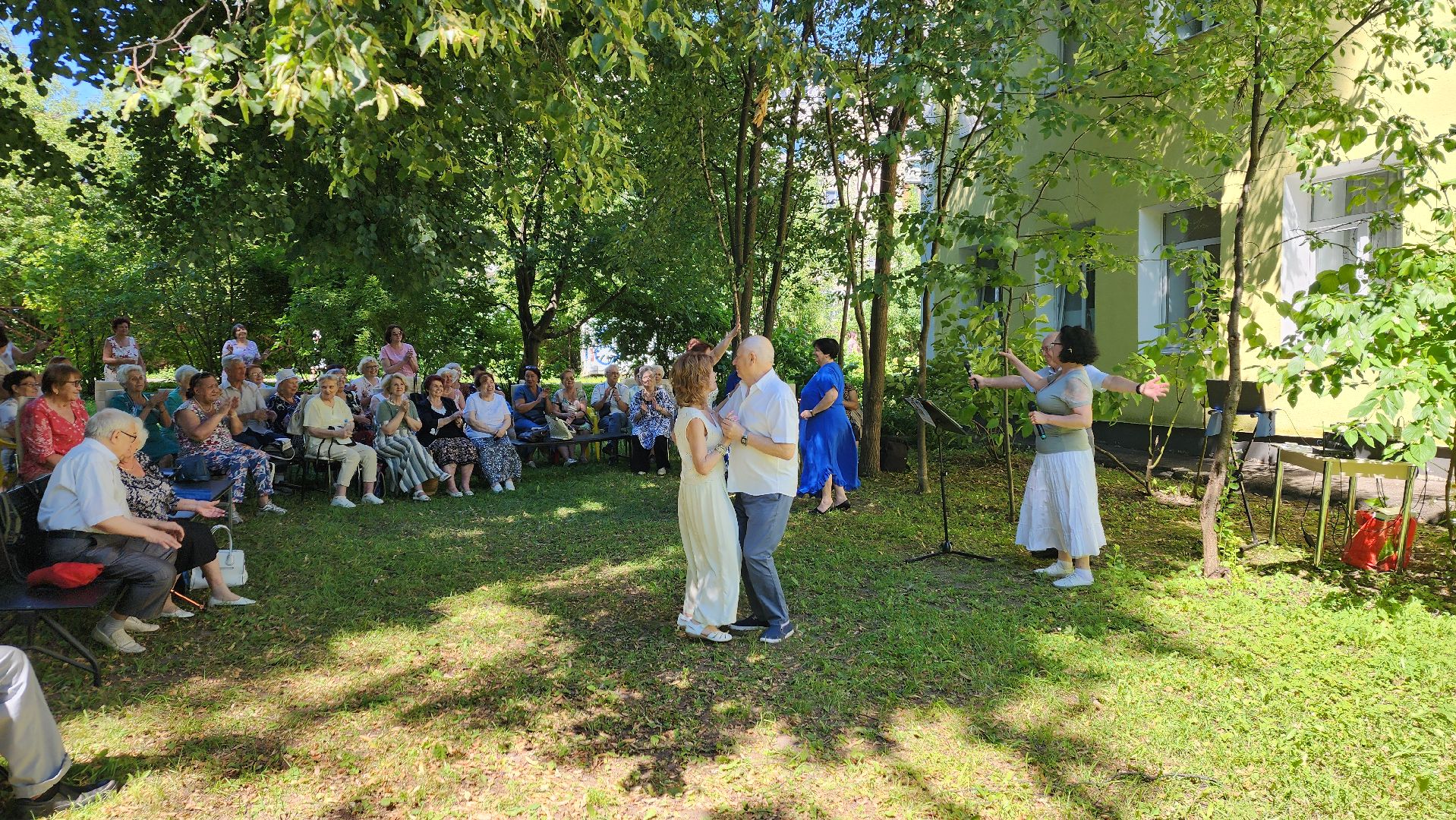 пушкино, день семьи любви и верности, концерт, центр социального обслуживания, песни,