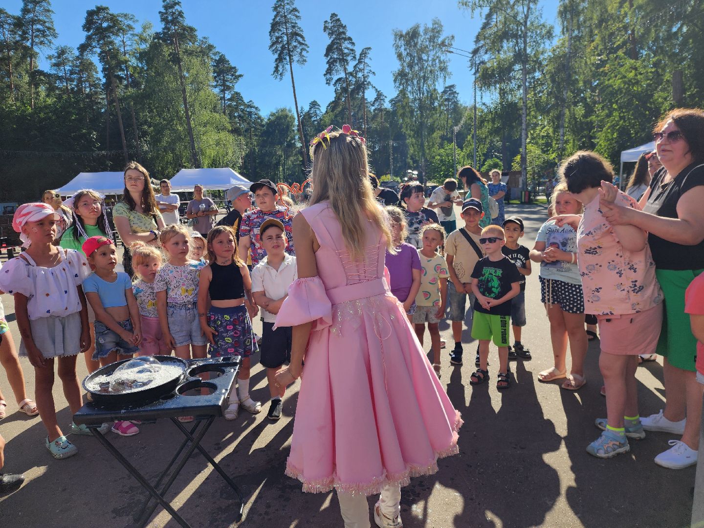 ногинск, центральный парк, день семьи любви и верности, общество, жители, дети, дети бойцов сво, год семьи,