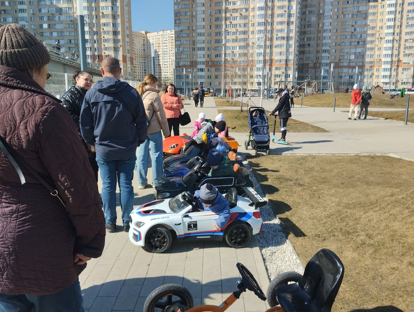 прокат, самокаты