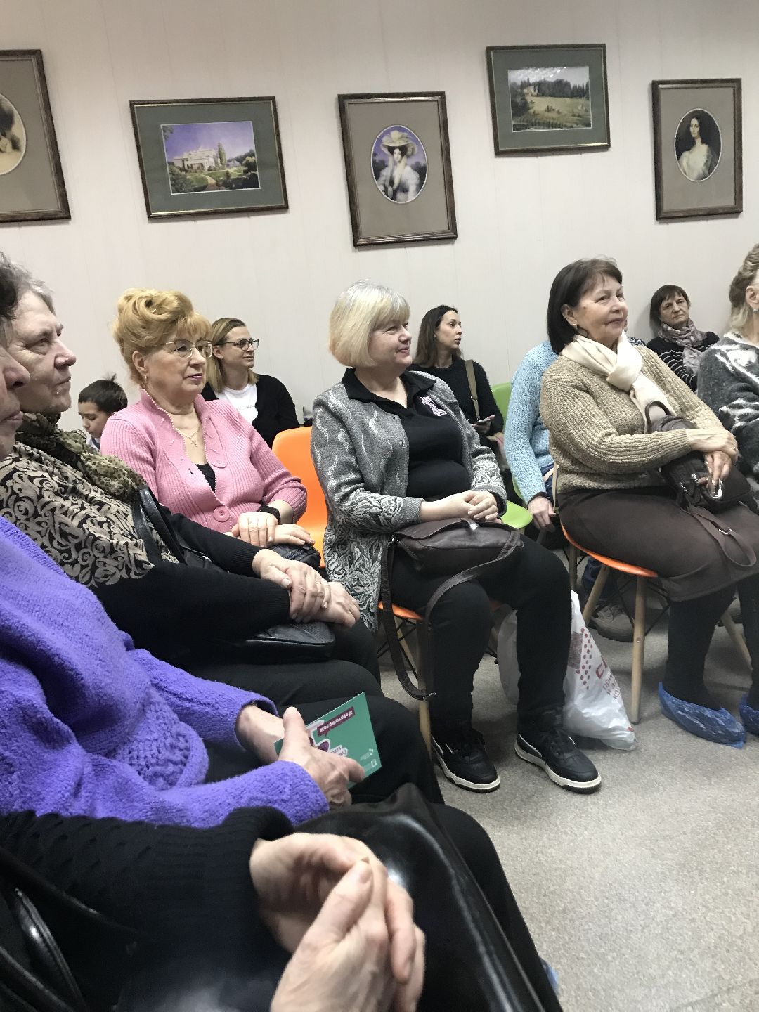 Балашиха, общество