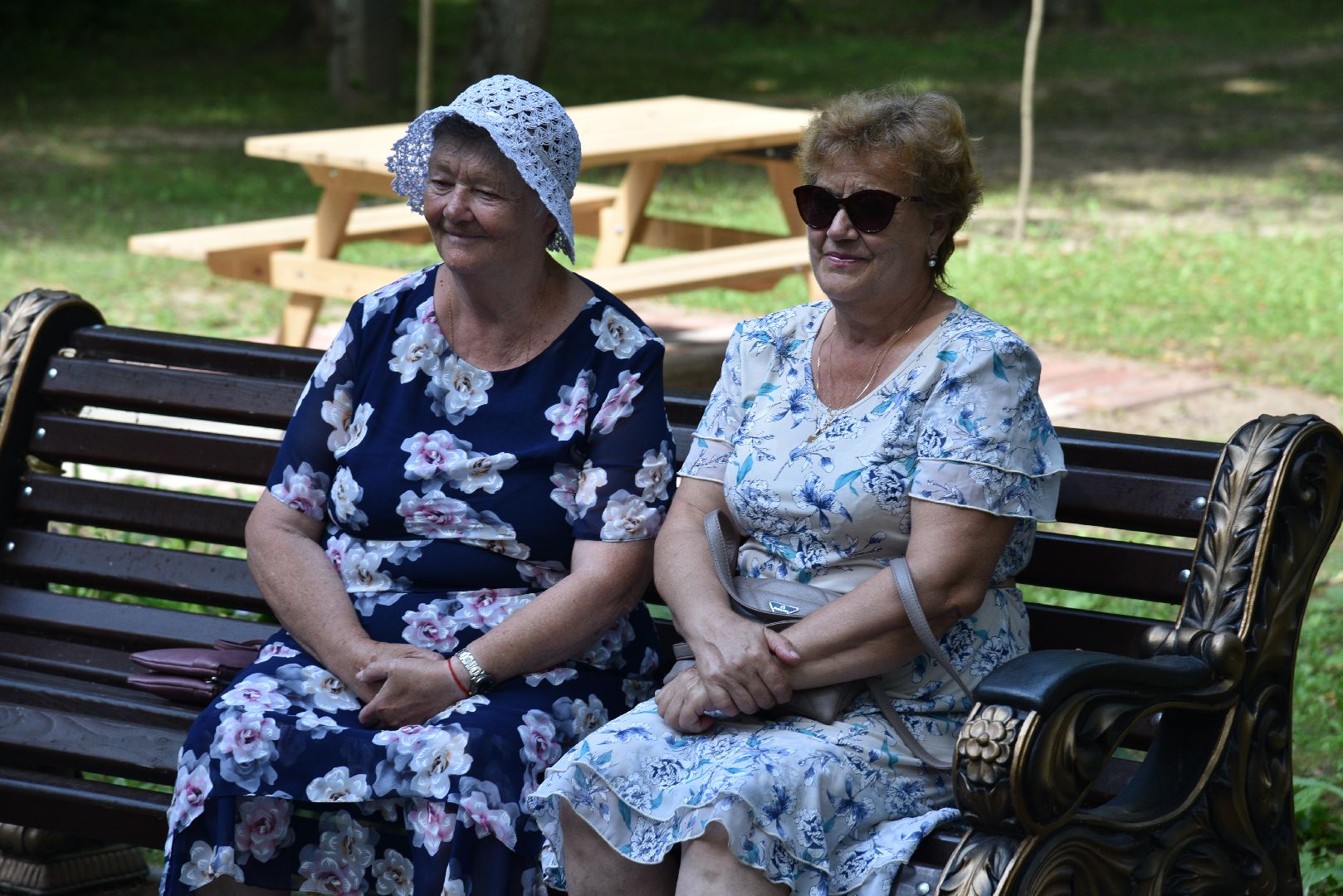 лотошино, лотошинский парк, танцы в парке, парки подмосковья, активное долголетие,