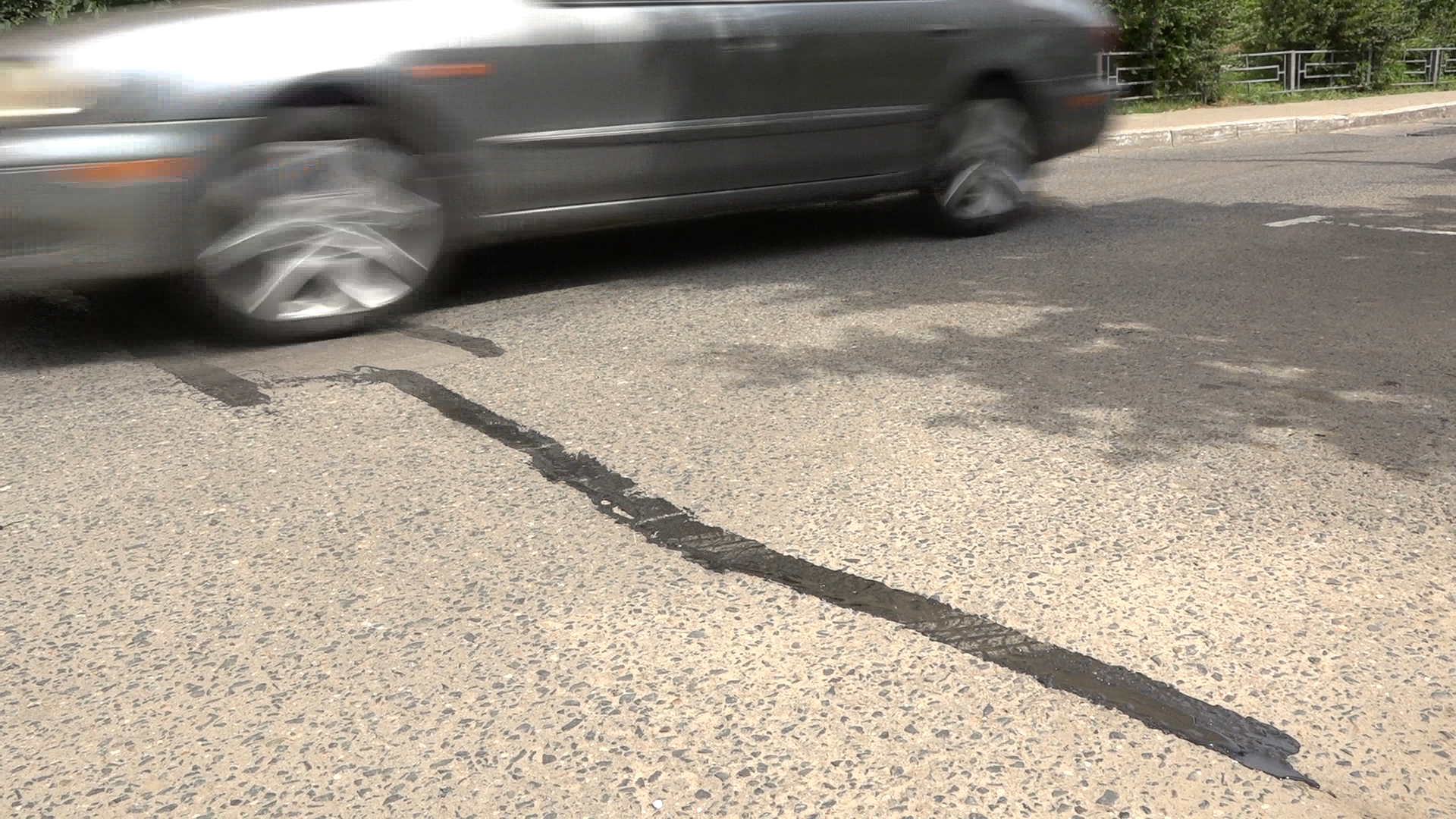 обход территории власиха, микрорайон школьный власиха, микрорайон Тополек Власиха, первый замглавы Власихи, ремонт дорог Власиха,