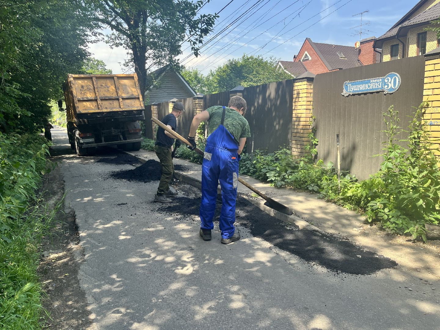 дорога, улица, ремонт, ремонт дорог, ямы, ямы на дорогах, ямочный ремонт,