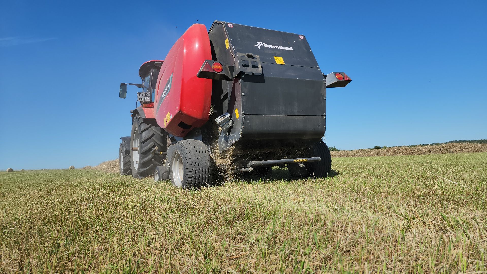 серпухов, ооо туровский, агрокомплекс, заготовка сена, сельское хозяйство,