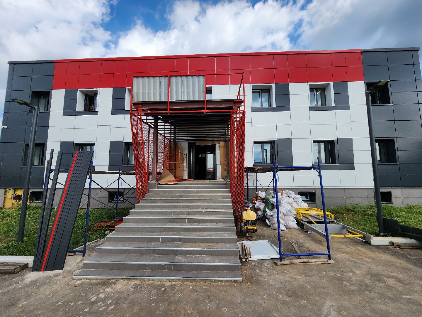 Чехов, стадион Гидросталь, реконструкция, капитальный ремонт, госпрограмма Спорт Подмосковья, проверка, мониторинг, глава округа, Михаил Собакин,