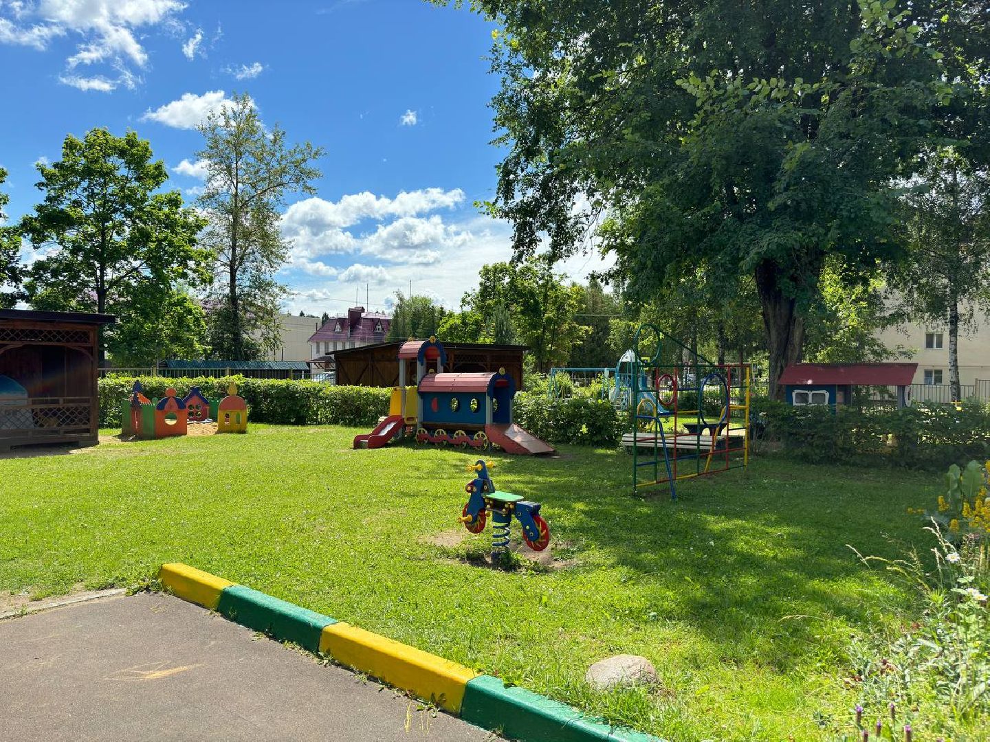 резиновое покрытие, детский сад, городской округ восход, безопасность детей,