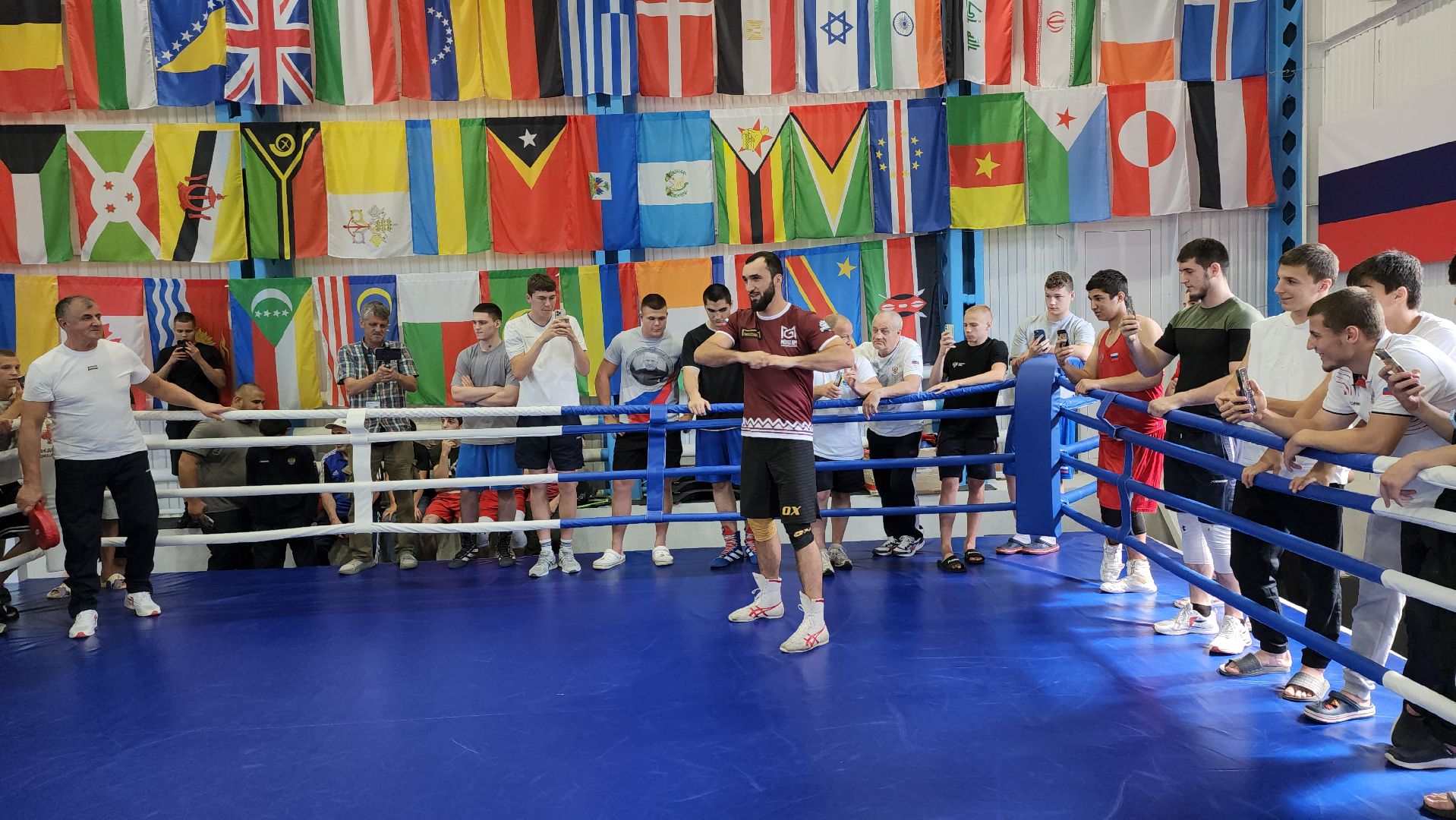 серпухов, подмосковье, бокс, федерация бокса россии,