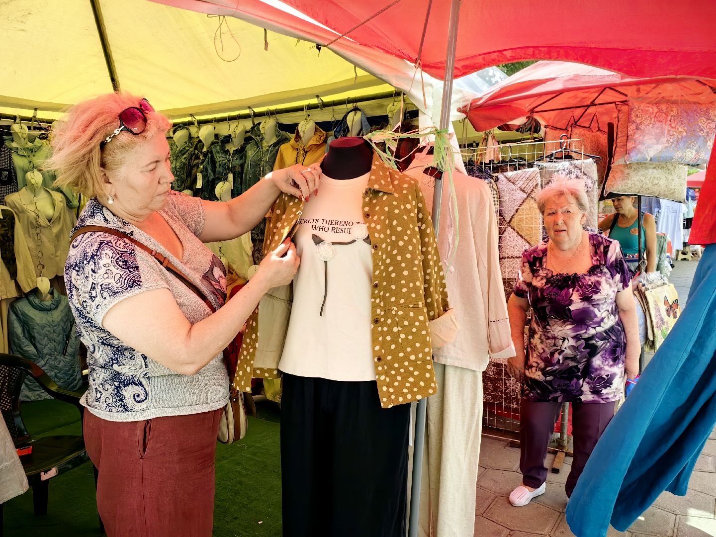 ярмарка, народные промыслы, товары, текстиль, посуда, мёд, сыр, щёлково,