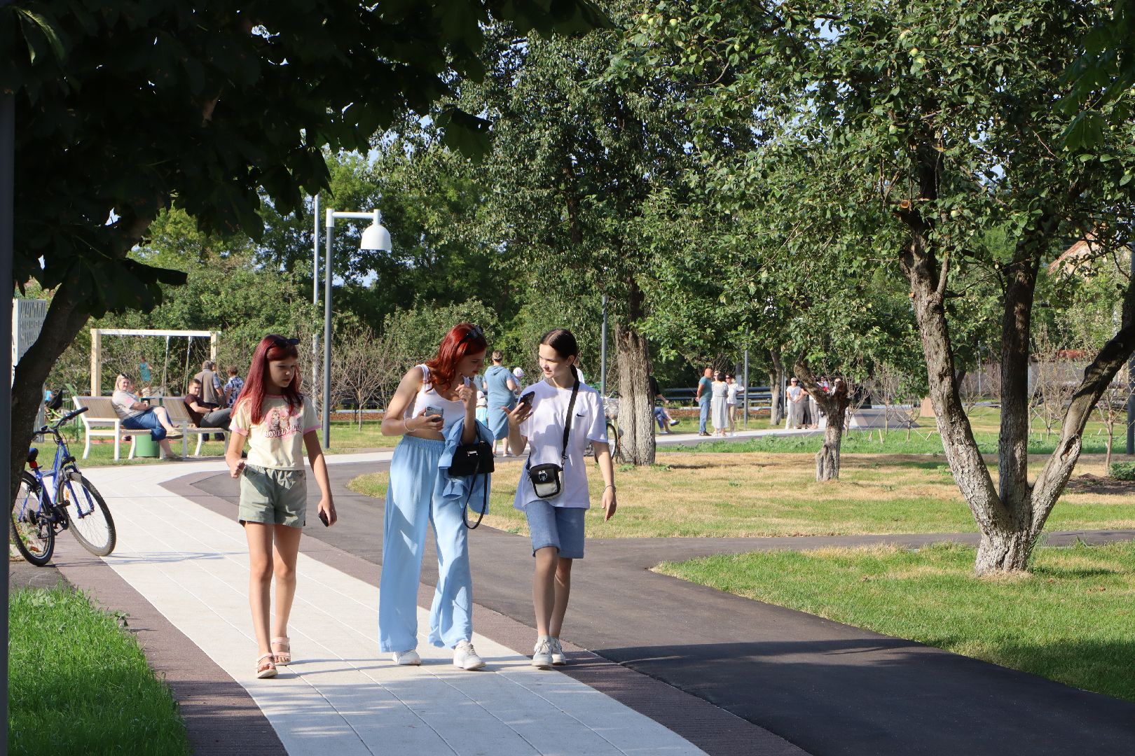 Серебряные Пруды, Яблоневый сад, Успенский, благоустройство, национальный проект, национальный проект жилье и городская среда,