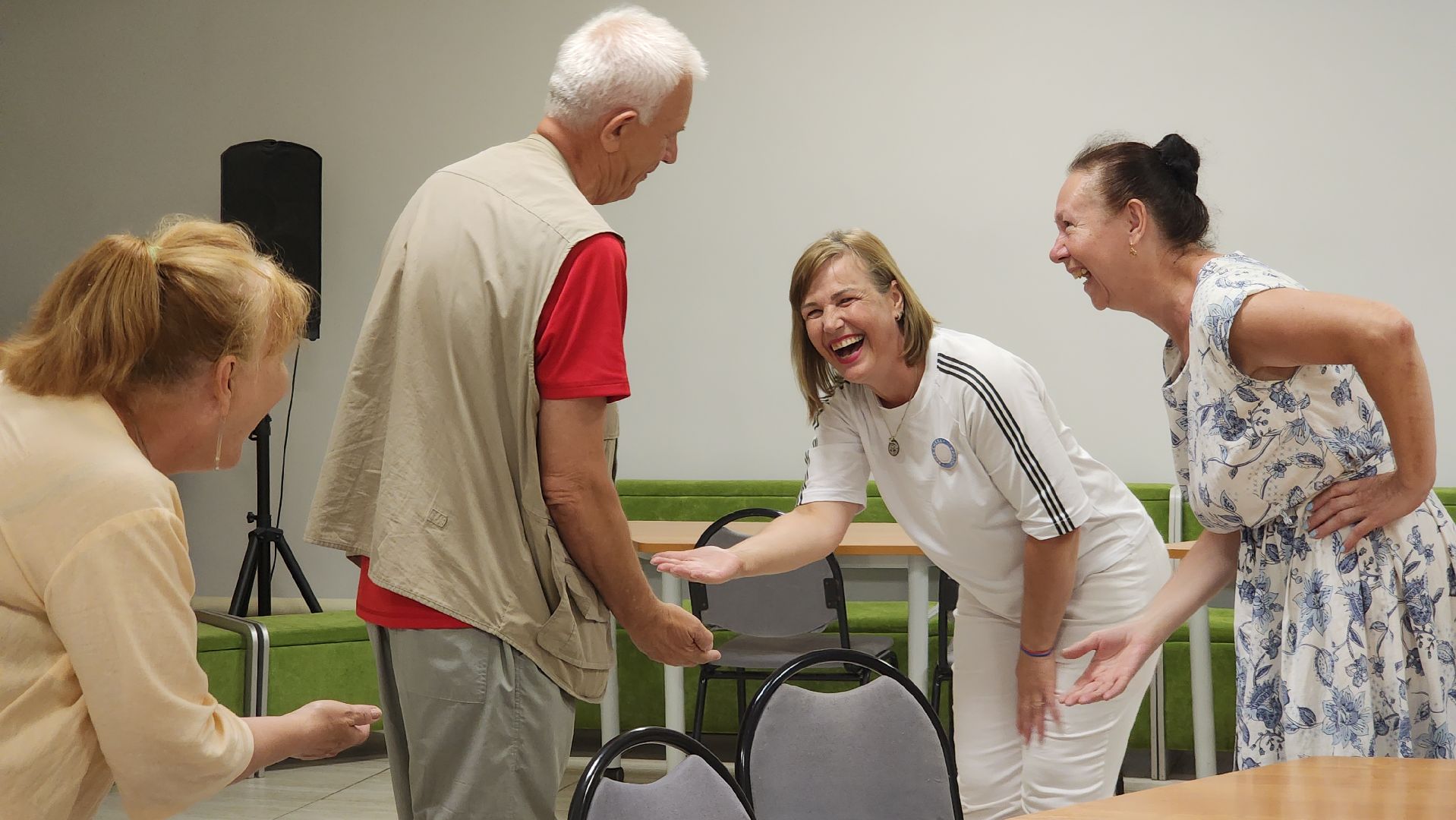 ступино, йога смеха, активное долголетие,