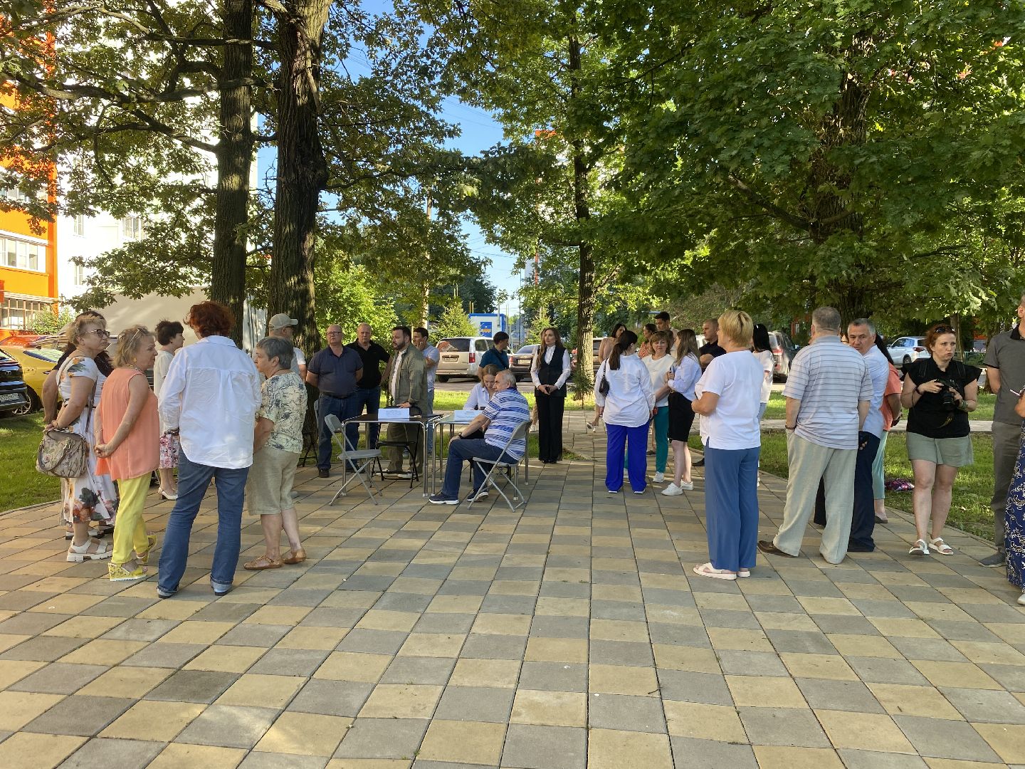 выездная администрация власиха, второе касание, встреча с жителями, власиха мкр солнечный, Власиха обращения жителей,