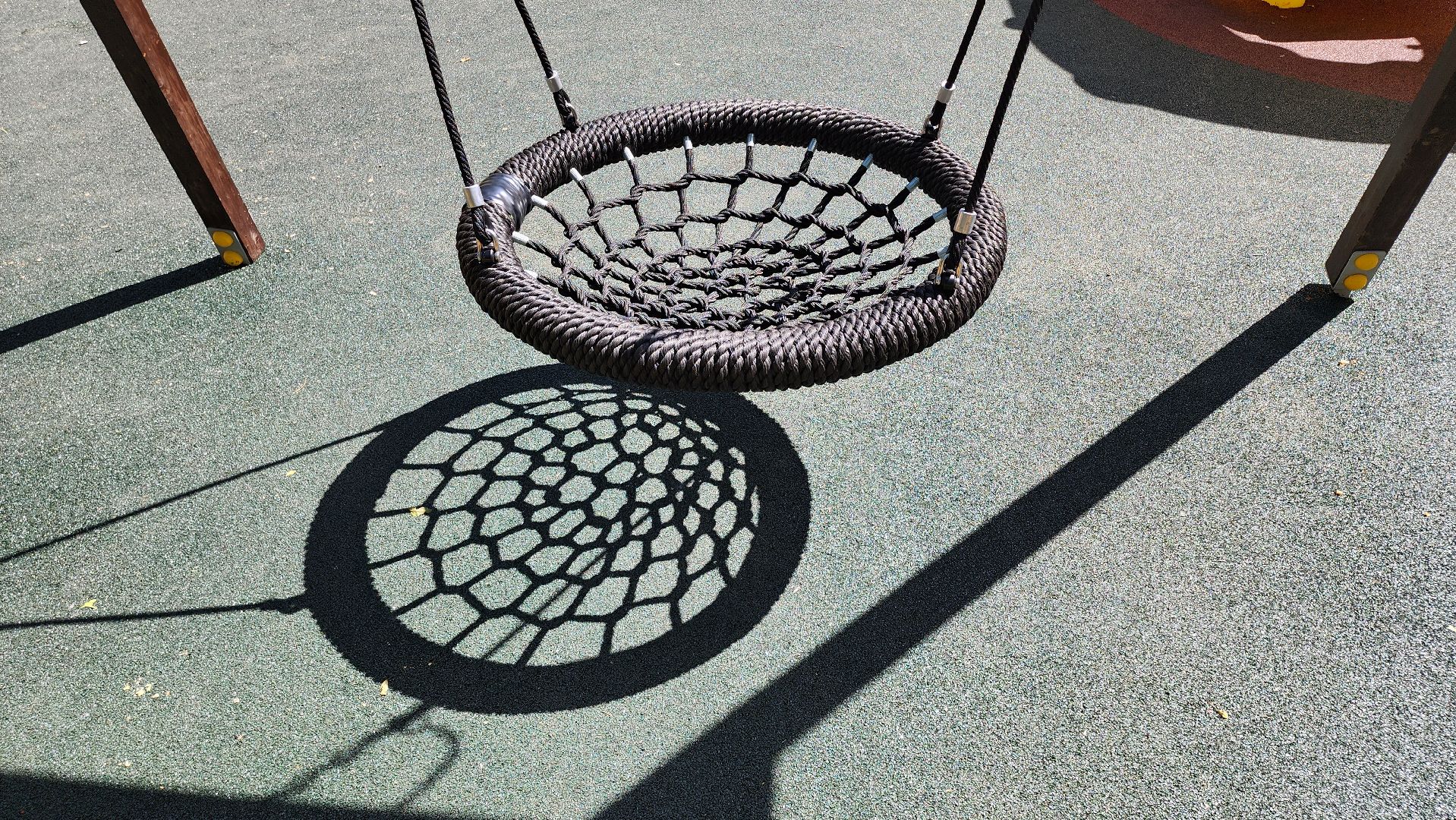 кашира, ожерелье, парк дубовая роща, детская площадка, игровой комплекс, безопасное покрытие, горки, карусель, качели, дети,