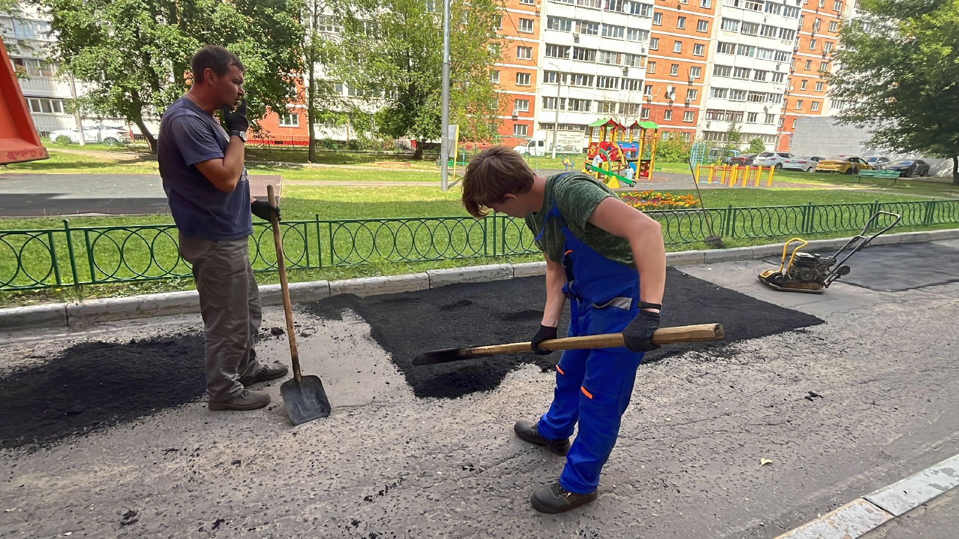 ямы, ямы на дорогах, дороги, ремонт, ремонт автомобильных дорог, ремонт дорог, ямочный ремонт,