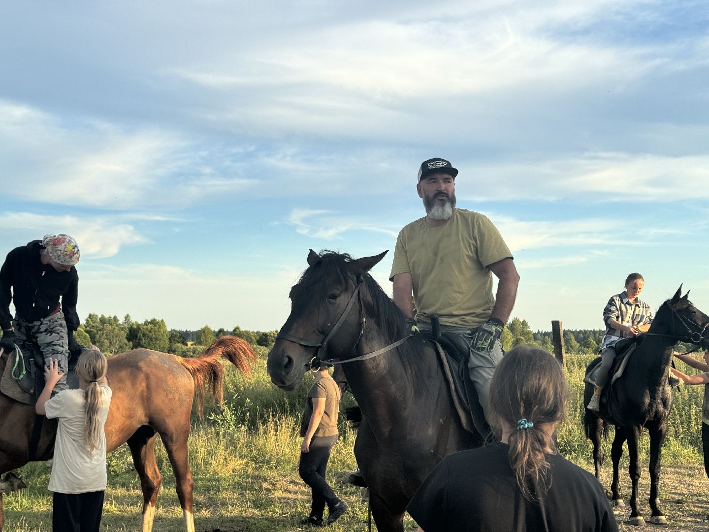 лошади, шаховская, спортсмены, конно-спортивная школа,