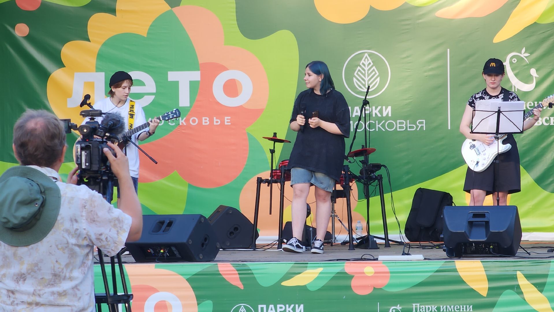 ступино, лето в подмосковье, уличные музыканты,