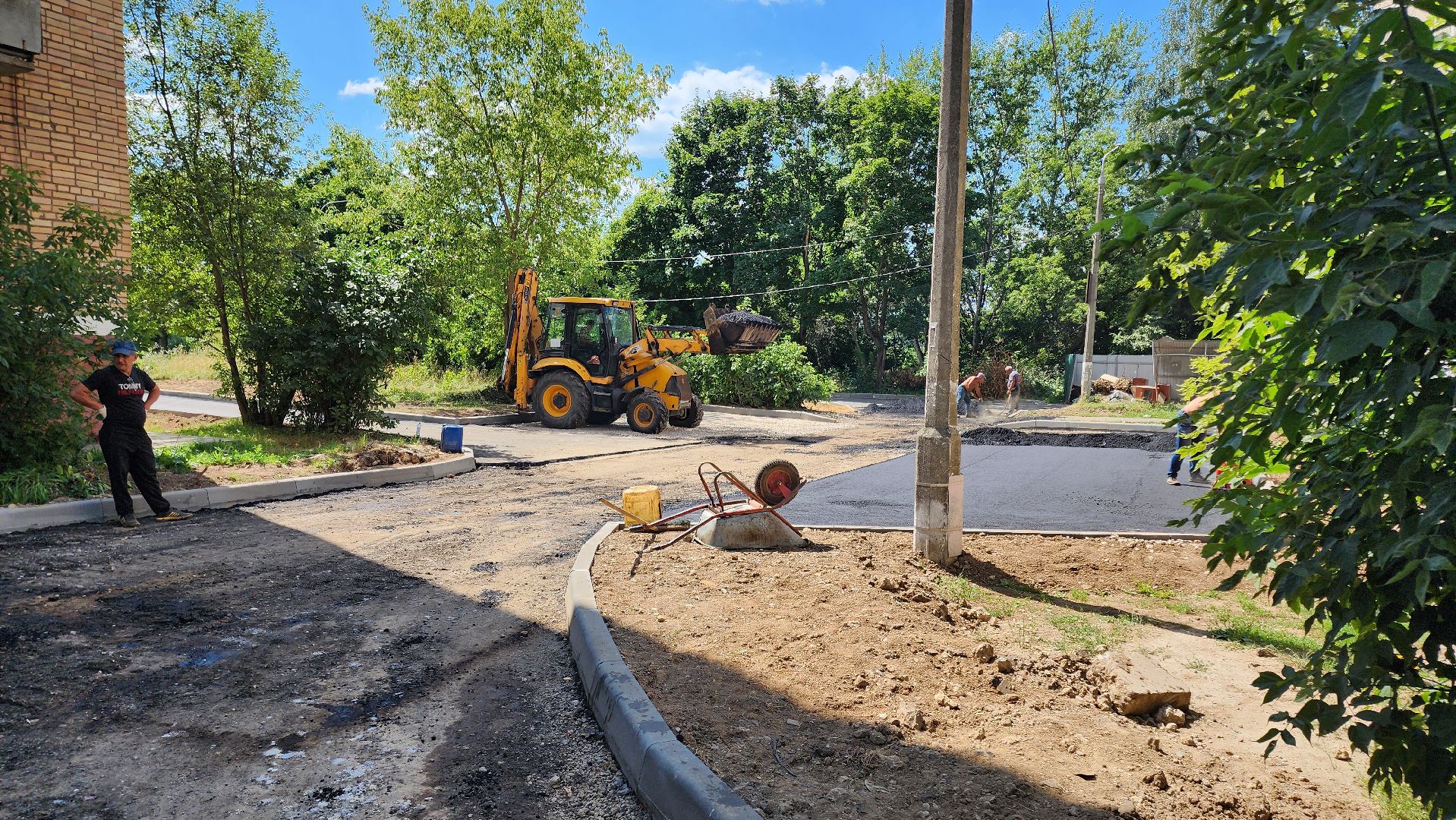 кашира, улица победы, улица металлургов, комплексное благоустройство, дворовые территории, МКД, асфальт, бордюры, парковка,