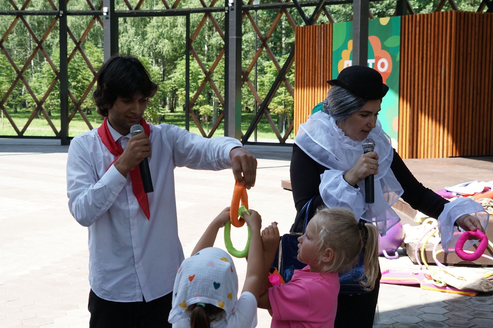 егорьевск, подмосковье, парк, культурный код, дети, праздник, чебурашка, гена, успенский, бардыгин, гуслицкая роспись,