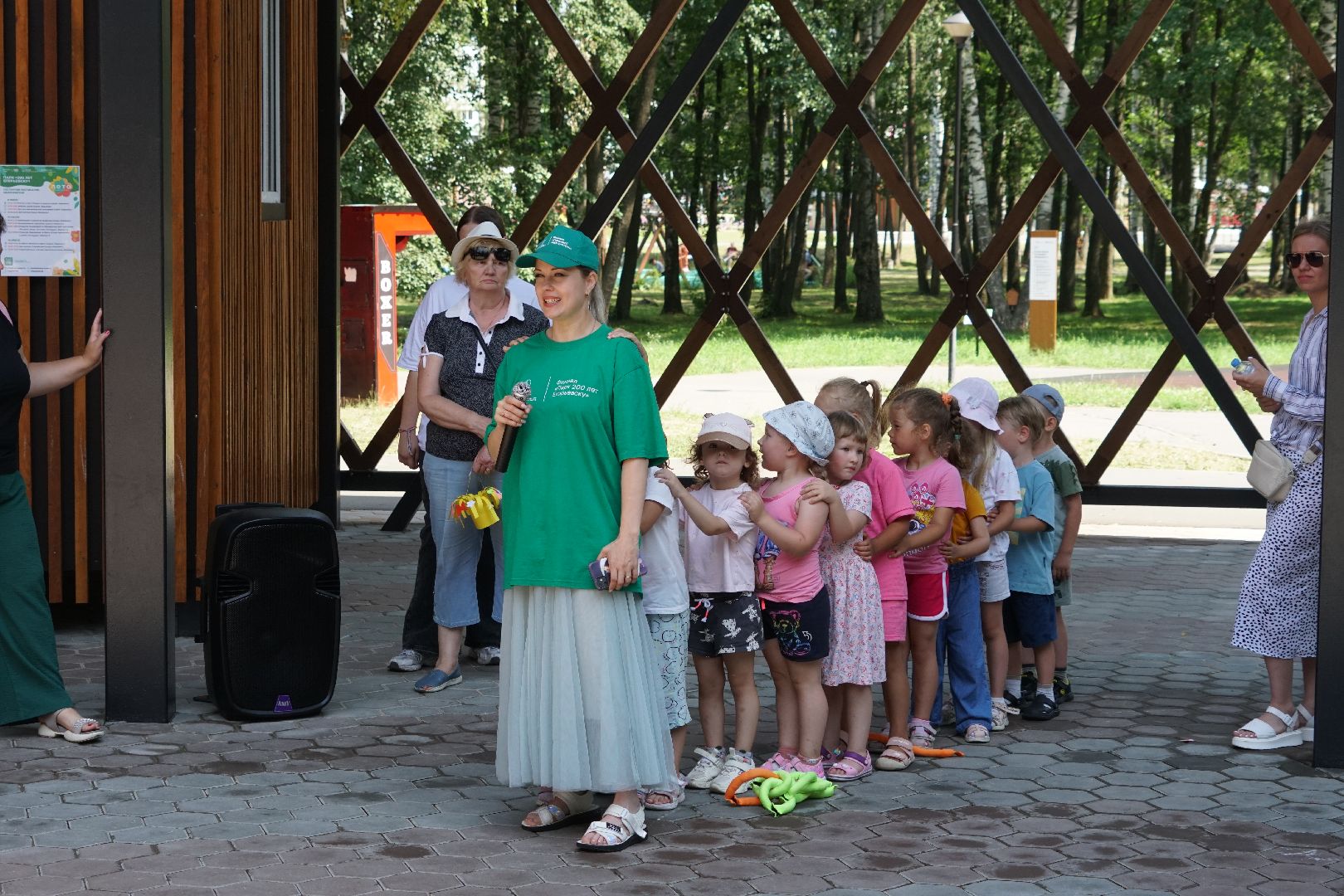 егорьевск, подмосковье, парк, культурный код, дети, праздник, чебурашка, гена, успенский, бардыгин, гуслицкая роспись,