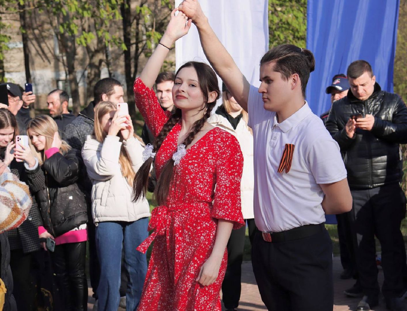 Вальс Победы, волонтеры, репетиции, 9 Мая, Дзержинский