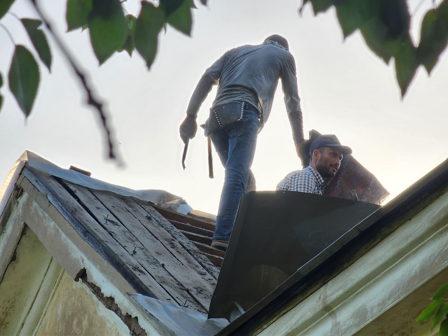 Чехов, улица Ильича, многоквартирный дом, капремонт кровли, реконструкция крыши, благоустройство,